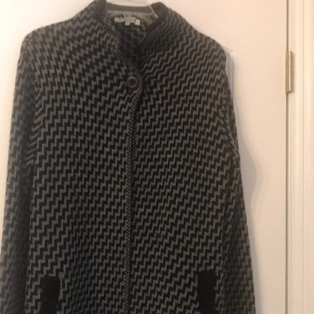 Jacket - Picture 2 of 5